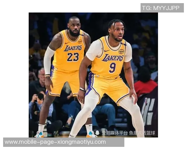 艾顿赞詹姆斯如机器般强大23赛季依然状态巅峰让人难以置信 艾顿赞詹姆斯如机器般强大23赛季依然状态巅峰让人难以置信