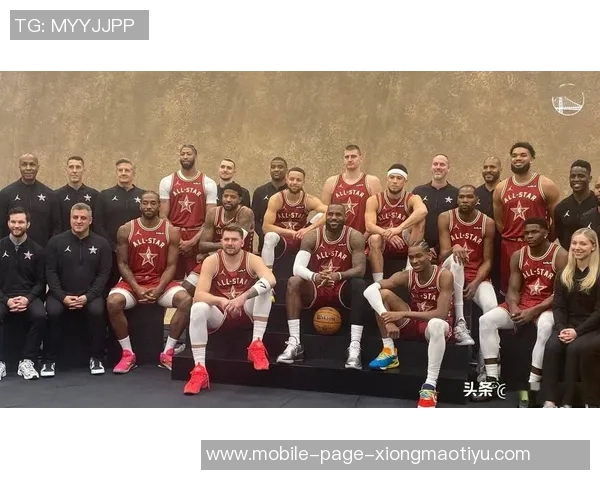 詹姆斯杜兰特库里再聚首西部全明星遗珠是谁快来揭晓 詹姆斯杜兰特库里再聚首西部全明星遗珠是谁快来揭晓